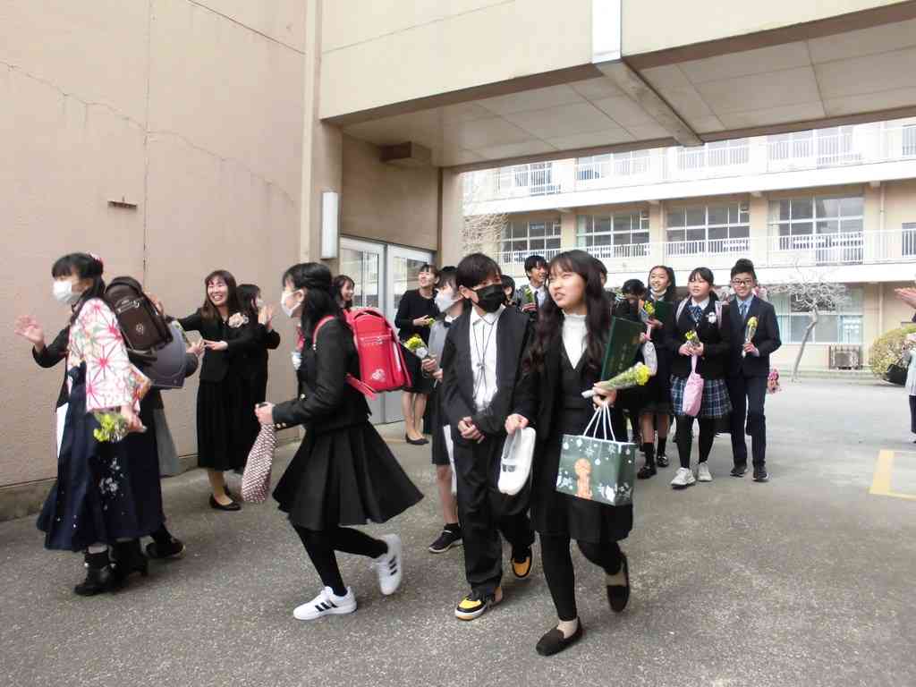 公の場での発言・インタビュー報道記録